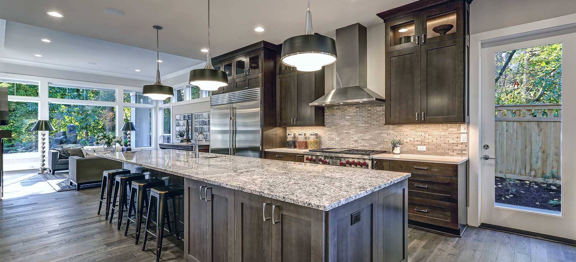 Custom Kitchen Cabinets